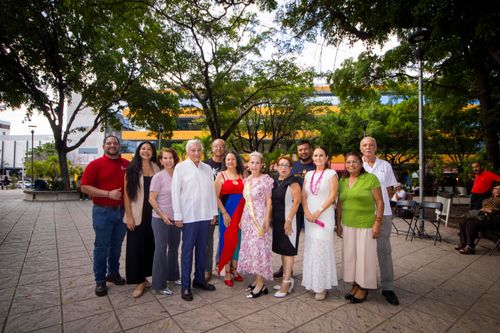 LAS CLASES DE DANZÓN TUVIERON INVITADOS DE HONOR 