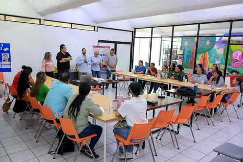 ALFONSO OREJEL IMPARTE TALLER DE FORMACIÓN A BIBLIOTECARIOS DE CULIACÁN.