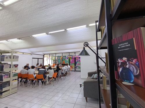 EN EL CLUB PITAHAYA LECTORA LEEN “FAHRENHEIT 451” EN LA BIBLIOTECA “ROSA MARÍA PERAZA”
